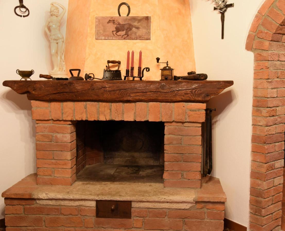 Villa Ginevra-Villa Indipendente-Crete Senesi-Tuscany เซียนา ภายนอก รูปภาพ